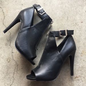 LAST CHANCE JUL 1. Cutout Ankle Heeled Booties